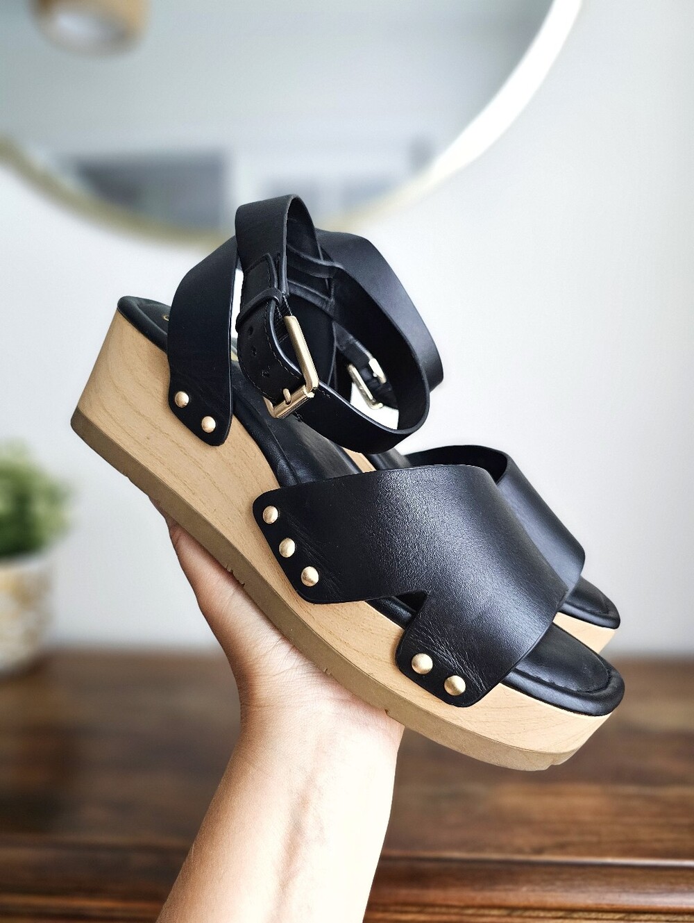 Sarto A-Sista Black Leather Platform Wedge Sandals Studded 9.5
